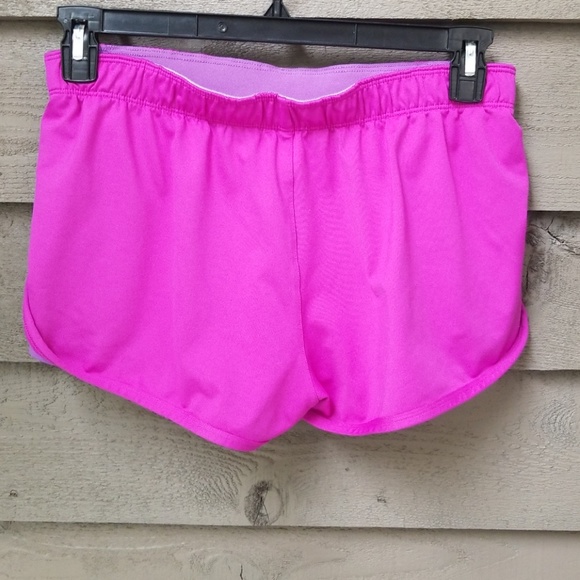 Nike dri fit tennis shorts - Picture 2 of 3
